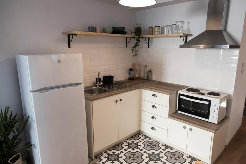 Lord Byron Apartment Préveza Kültér fotó